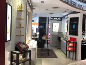 متجر جيرلان لانغهام بليس