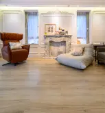 لاريس
