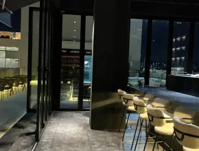 بار لوفت تراس