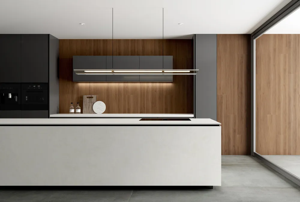 ضوء القمر الأبيض